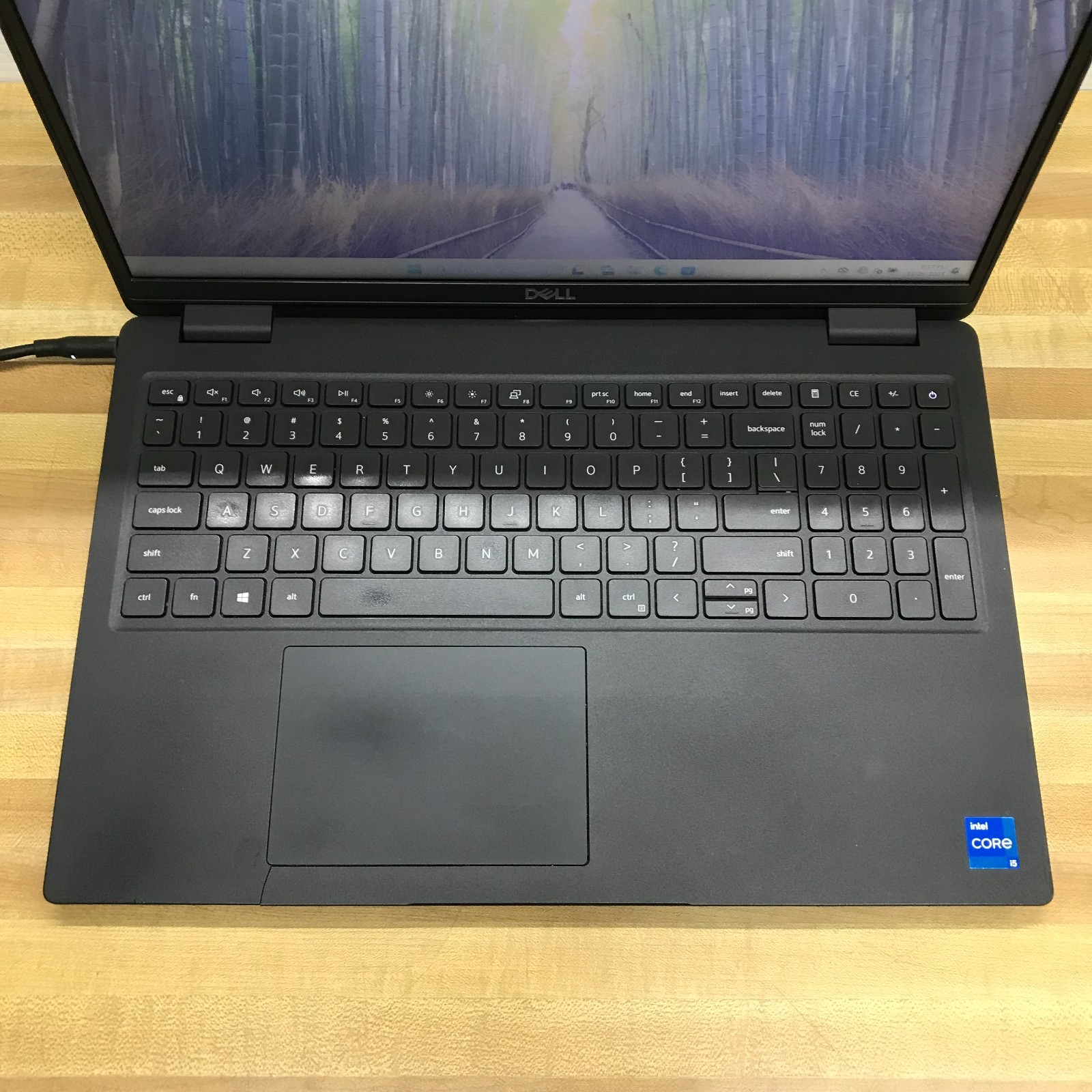 Dell Latitude 3520 15.6″ i5-1135G7 2.4GHz 8GB RAM 256GB SSD (Windows 11 Pro)