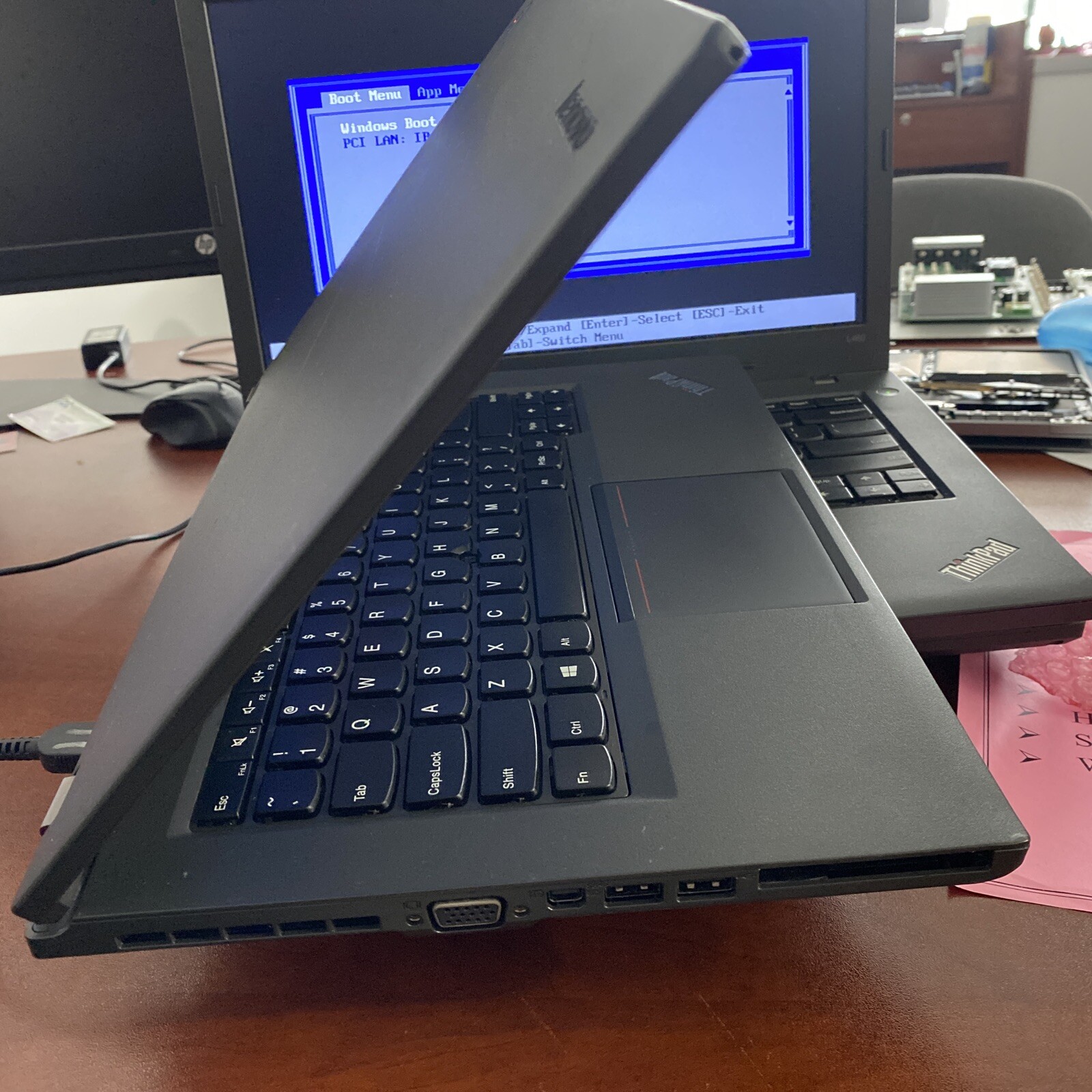 Lenovo thinkpad L440 core i5 8gb ram 500gb hard drive windows 10 pro