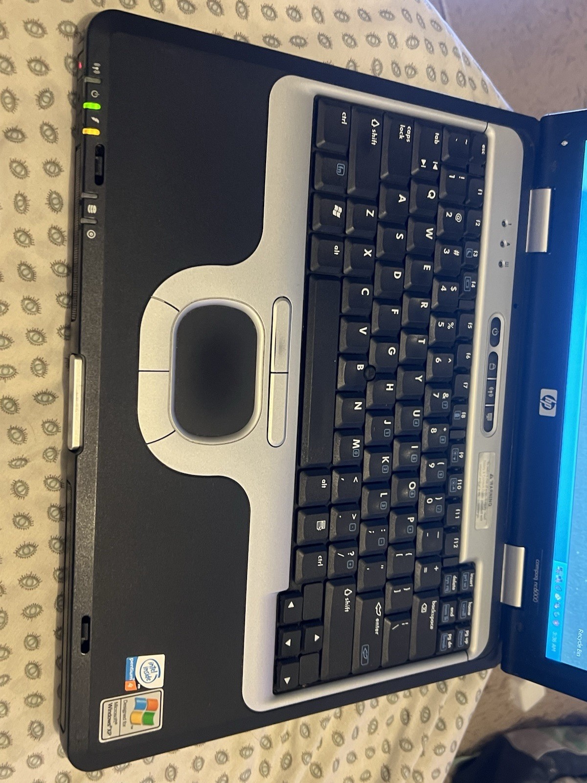 HP Compaq NC6000 Laptop Windows XP Intel PENTIUM M 1.50 Ram 40 Gig Storage