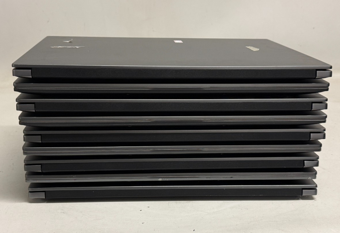Acer Chromebook CB715-1W 15.6″ (i3-8130u – 8GB RAM – 128GB Storage) – Lot of 9