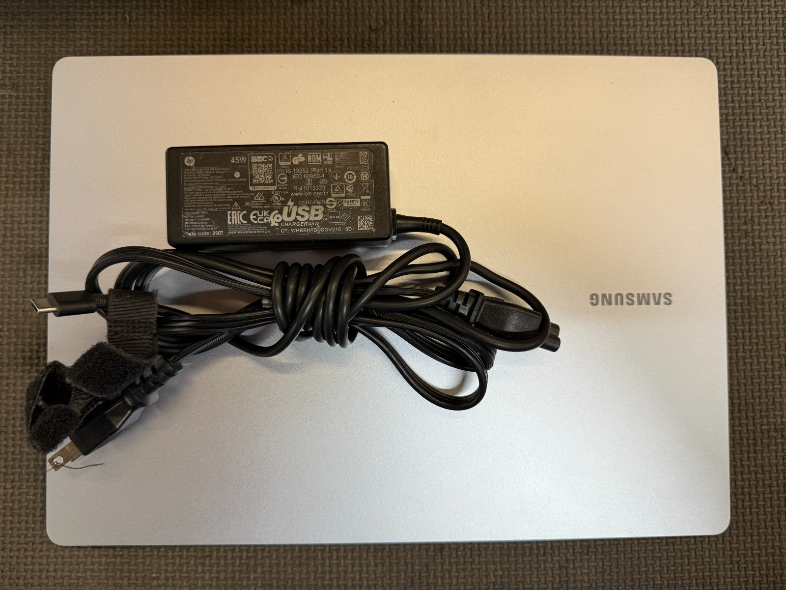 Samsung Galaxy Book4 Edge Copilot+ PC 14″ Snapdragon X Elite 16GB RAM 512GB SSD
