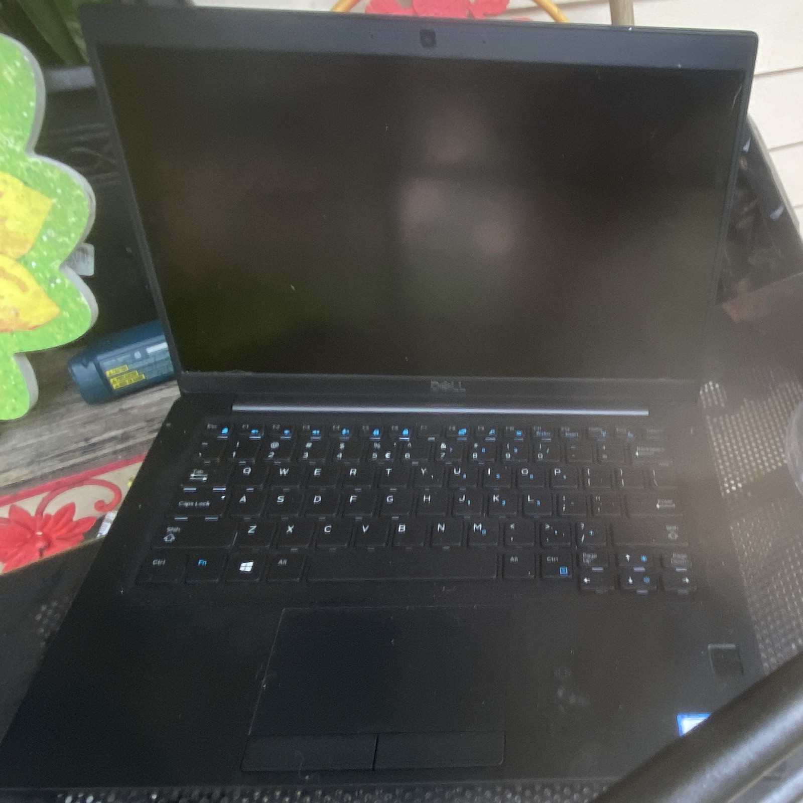 Dell Latitude 7300 13.3″ i5-8th 8GB 256GB SSD FHD USB-C HDMI Black
