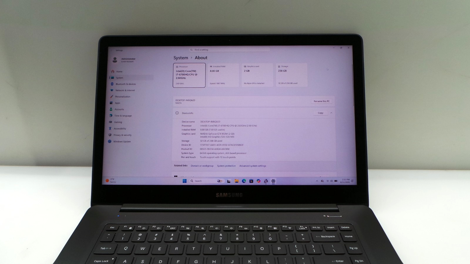 Samsung Notebook NP940Z5L | 15.6″ | i7-6700HQ | 8GB 256GB SSD | Touchscreen