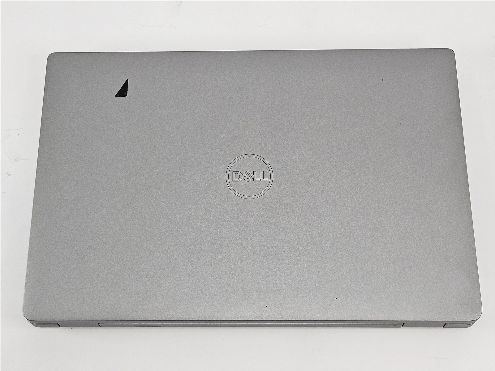 Dell Latitude 5431 i7-1270P 16GB 256GB SSD 14″ HDMI Thunderbolt 4 P137G
