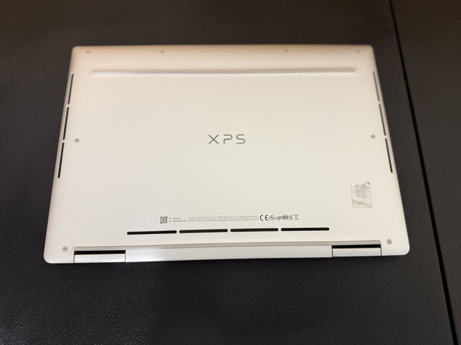 Dell XPS 13 9310 2-in1, i7-1270P, 16GB, 512GB, Win 11 Pro, Great, Touchscreen