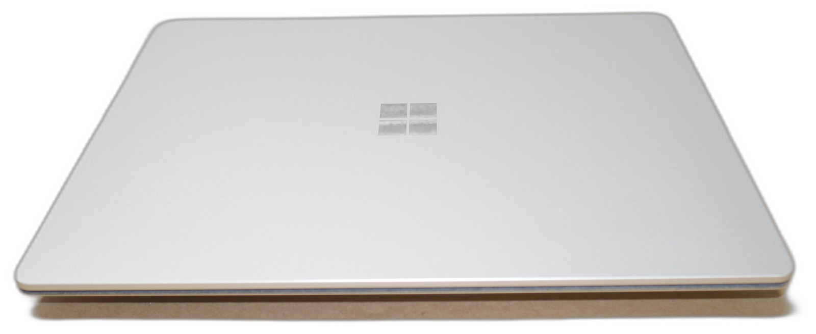 Microsoft Surface Laptop 5 Core i7-1265U 2.7GHz 16GB 512GB SSD 13.5″ Touchscreen