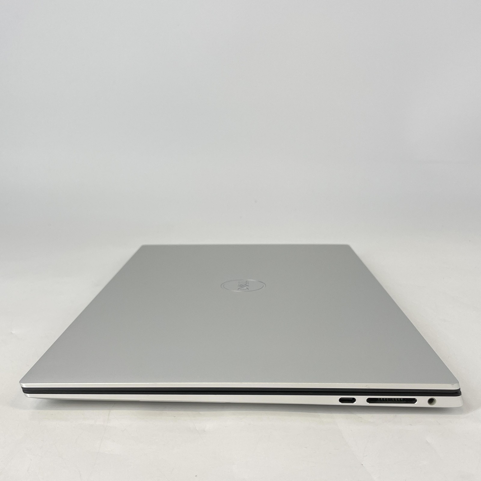 Dell XPS 15 9520 FHD+ 2.3 GHz i7-12700H 16GB 512GB SSD RTX 3050 Very Good
