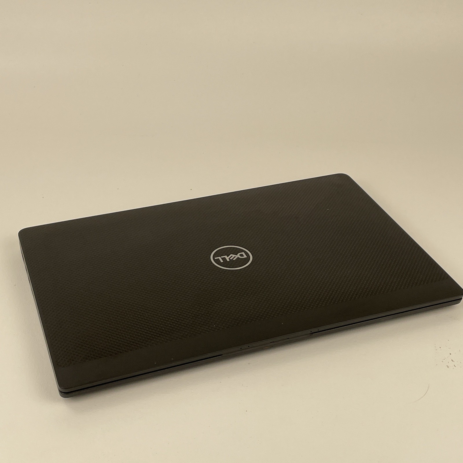 Dell Latitude 7410 Laptop i7 16GB RAM 238GB SSD 14″ FHD Touchscreen Win 11 Pro