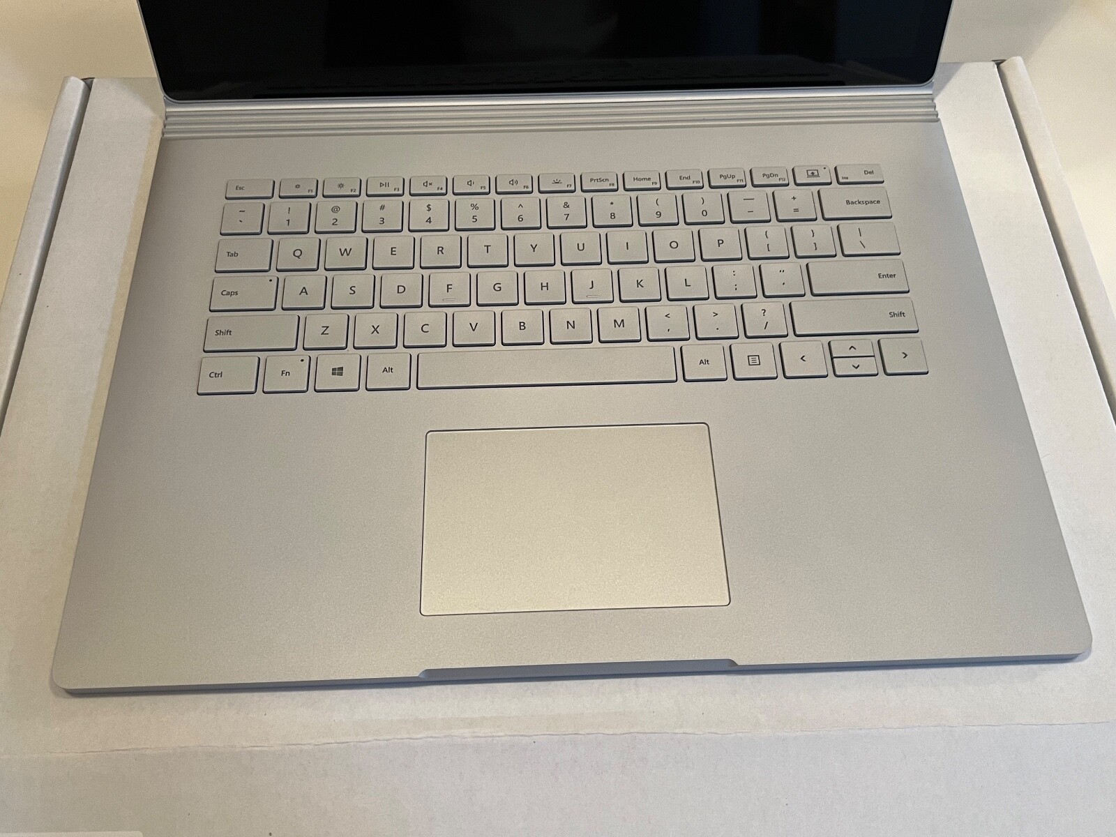 *NEW* Surface Book 2 15 Inch i7 8650 256GB SSD 16GB RAM GeForce GTX 1060