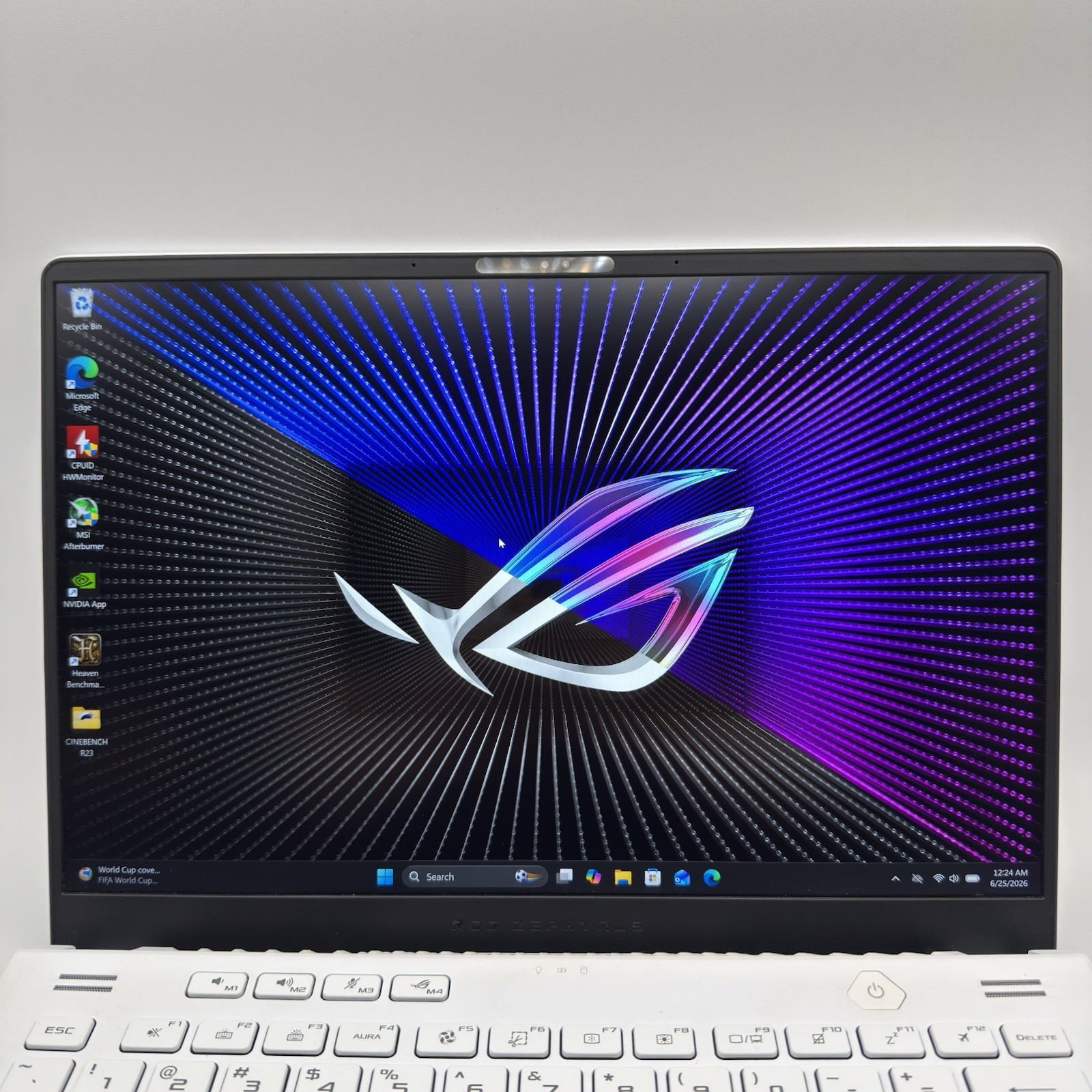 Asus ROG Zephyrus G14 GA402X (2023) Ryzen 9 7940HS – 16GB – 2TB – RTX 4060