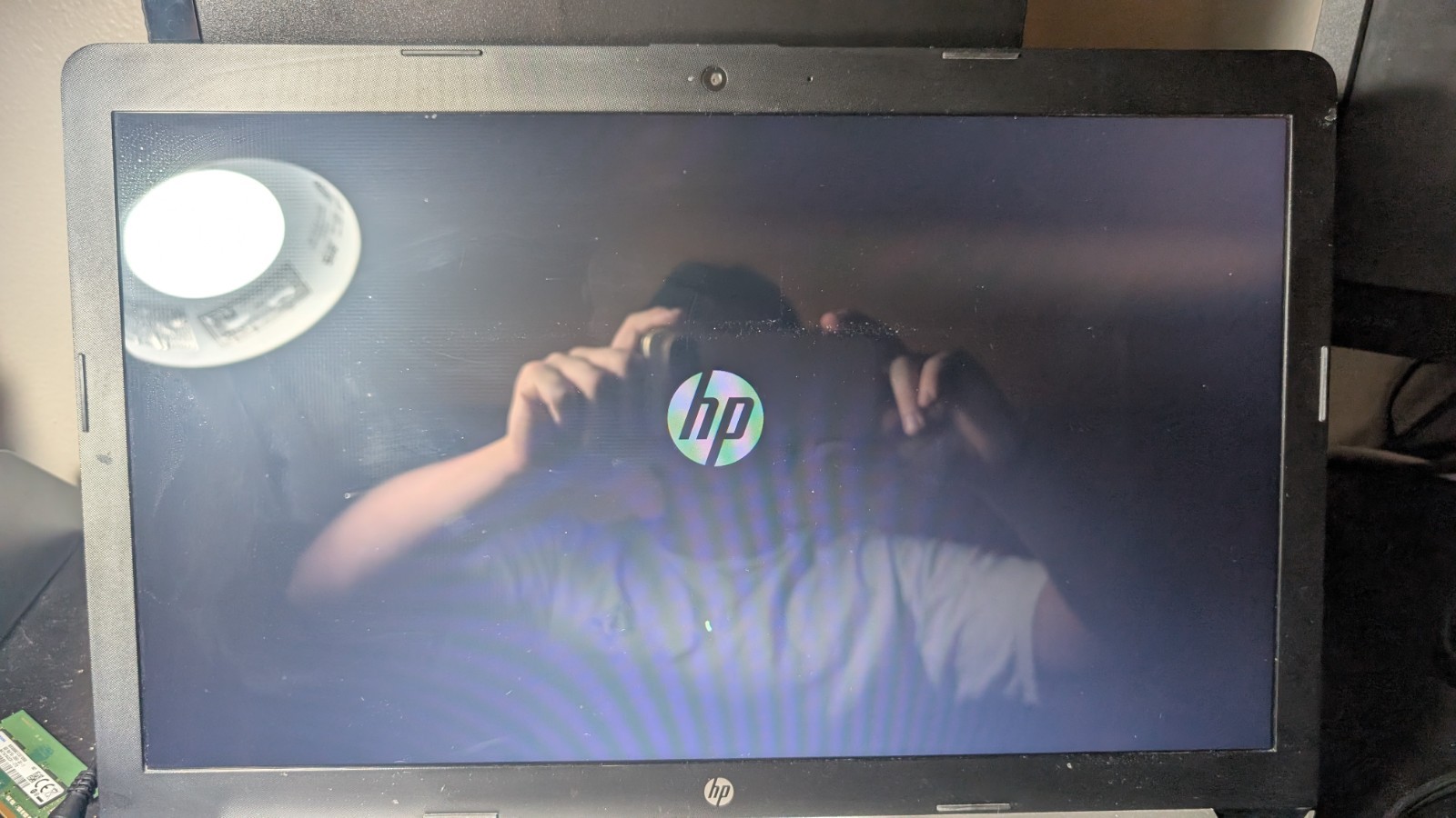 HP 17-by0053cl-Intel i5-8250U@1.6GHz 12GB DDR4 Ram AMD GFx (1165)