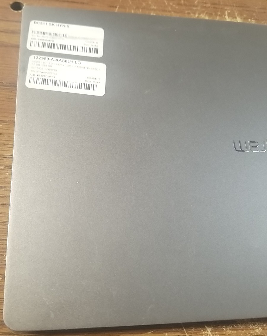 LG Gram 13Z980-A Laptop W/ i7-8550U 1.80GHz, 12GB, 256GB. *READ⬇️*