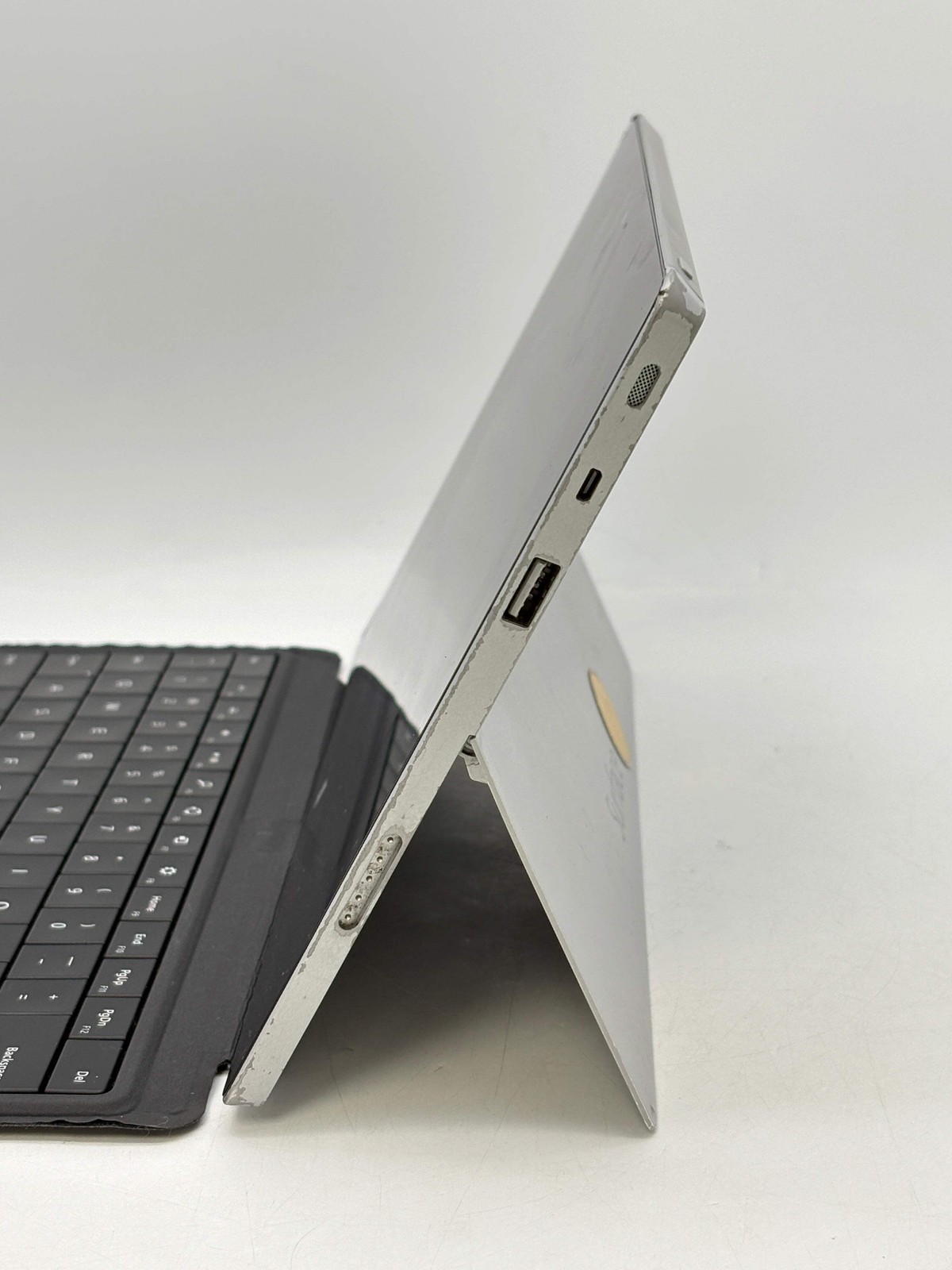 Microsoft Surface 2 1572 Windows RT 32GB 10.6″ Silver – NO OS