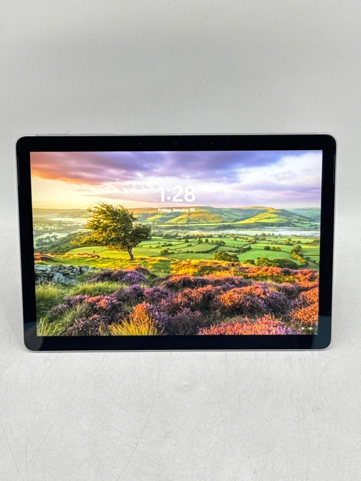 Microsoft Surface Go 3 Pentium Gold 6500Y 4GB RAM 64GB – READ!!