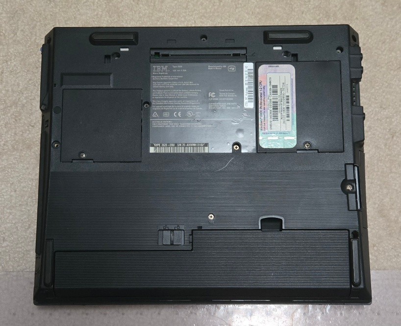 IBM ThinkPad A21m Laptop Win 95 & Win2000 Dual Boot, Serial Port, Works Great