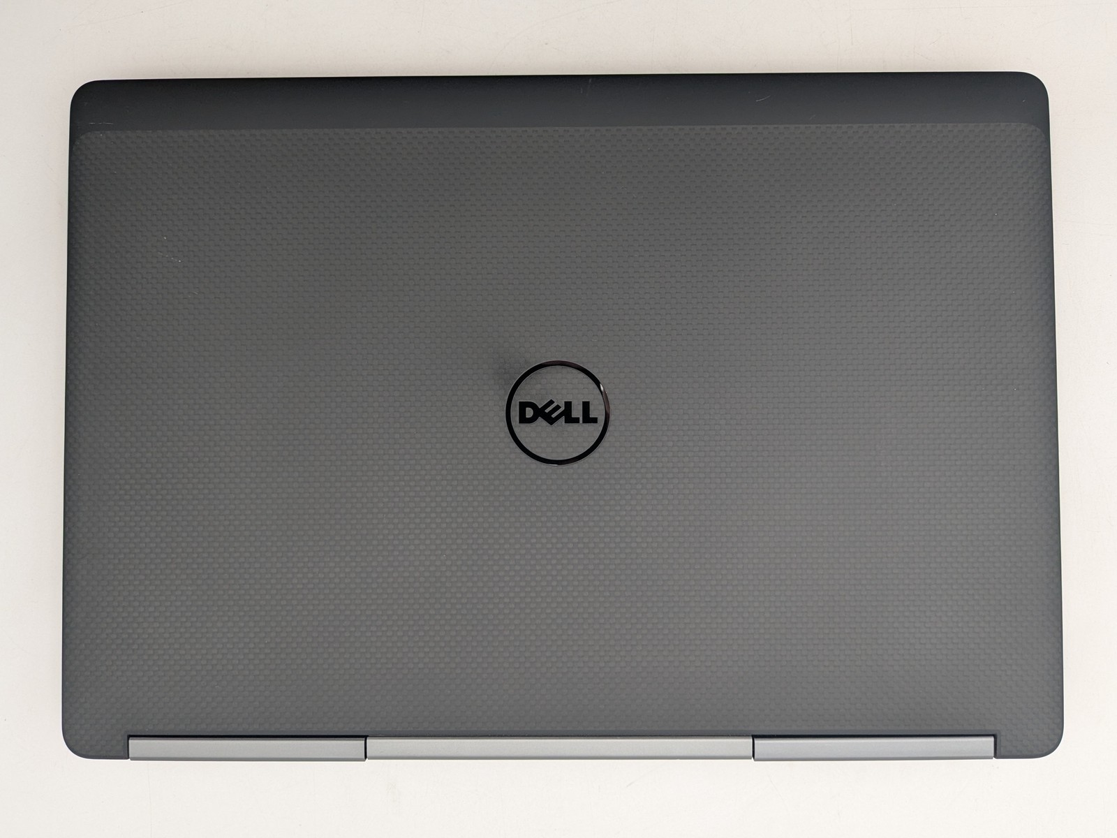 Dell Precision 7520 15″ 4K XEON E3-1505M V6 512GB 32GB W11P Quadro M2200 *READ*
