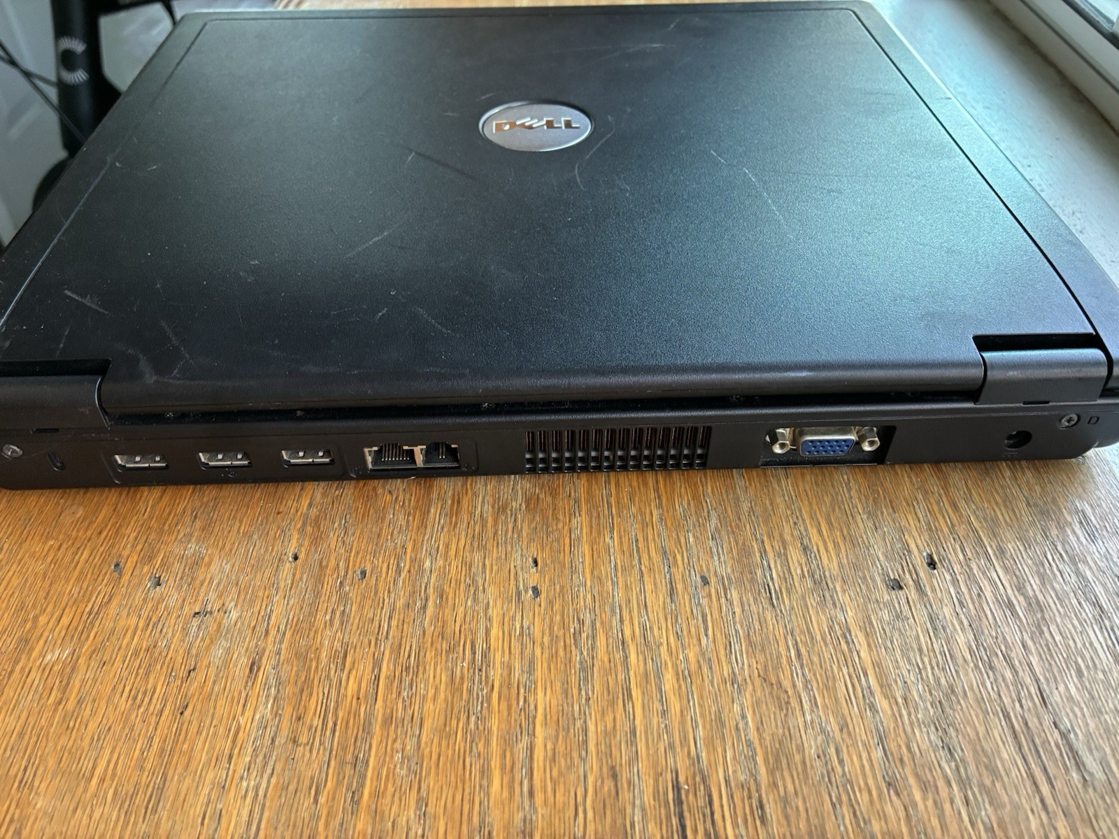 Inspiron 2200 Dell Windows XP Laptop