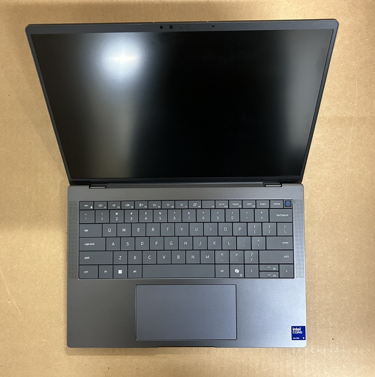 Dell Pro Max 14 Premium MA14250 Intel U9-285H 64GB DDR5 512GB SSD RTX Pro 2000