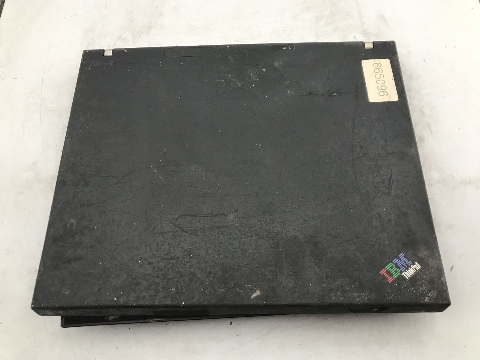 IBM THINKPAD T42 – FOR PARTS/REPAIR – INTEL CENTRINO – NO RAM – READ DESC – BB