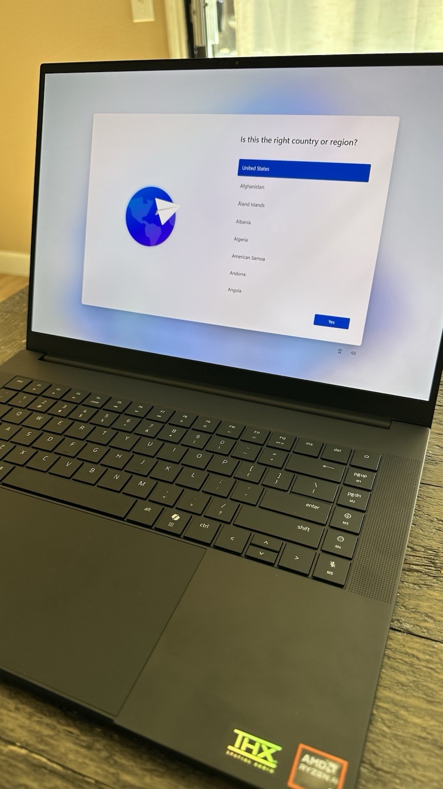 Razer Blade 16 QHD+ OLED Laptop Ryzen AI 9, 64GB RAM, 2TB SSD, RTX 5080