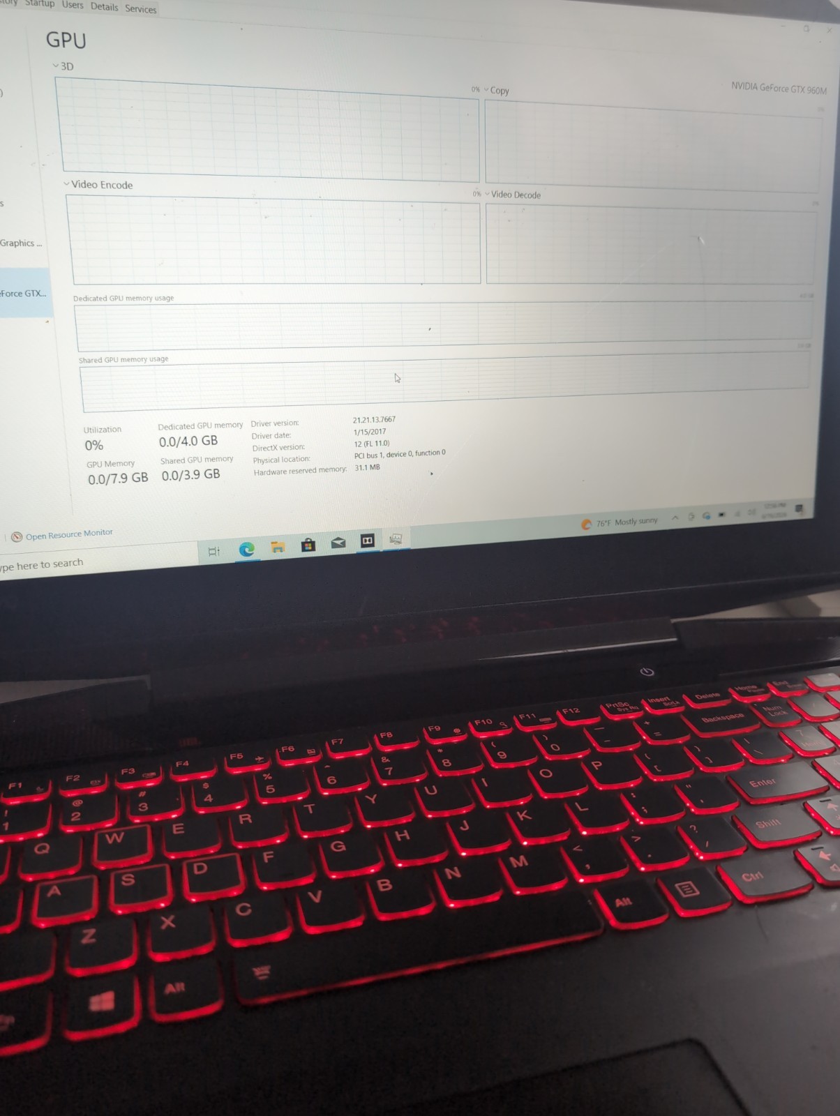 Lenovo Gaming IdeaPad Y700-15ISK Laptop I7-6700HQ Nvidia 960 4GB VRAM 8GB RAM