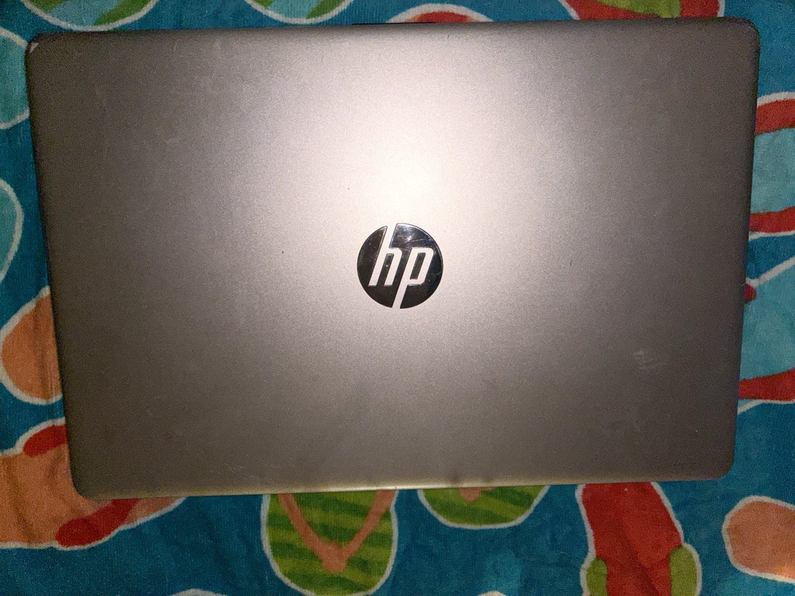 hp 15-ef 1000 series laptop (silver 15.6″ display) used, great condition (TM)