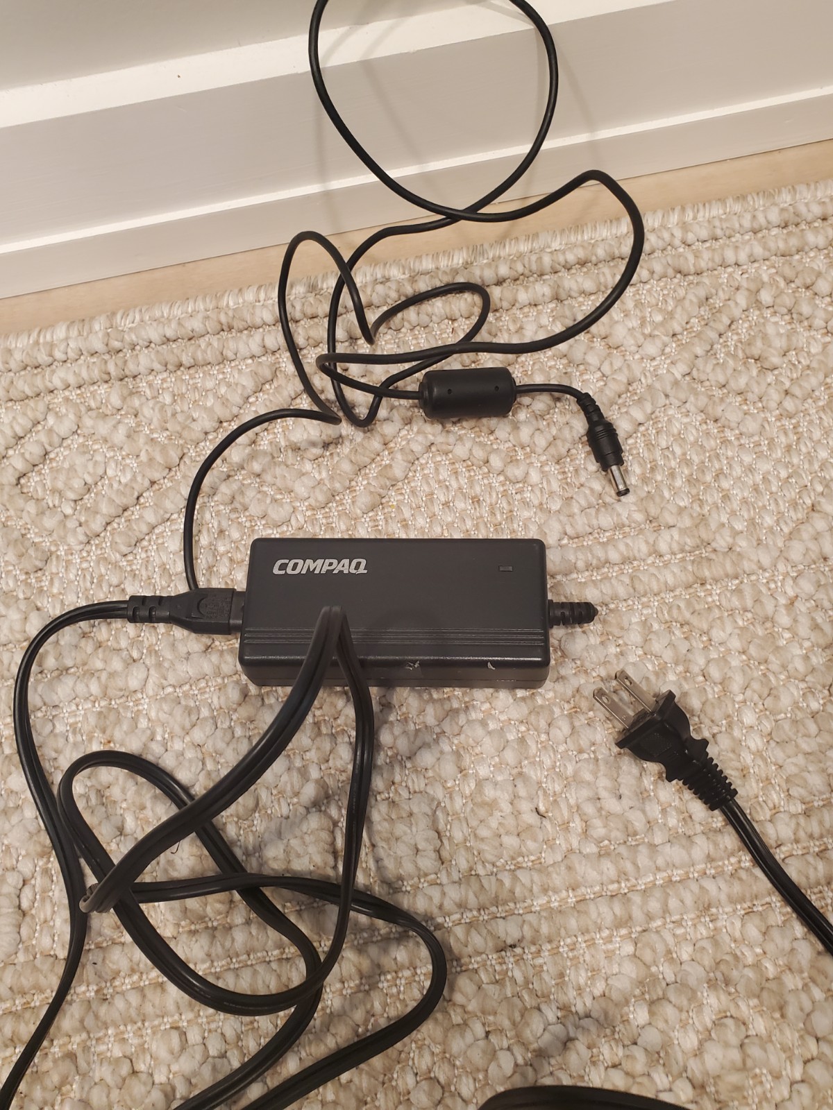Compaq Presario 1200 Retro Vintage 1998 Laptop – Tested, Works *Bad Battery
