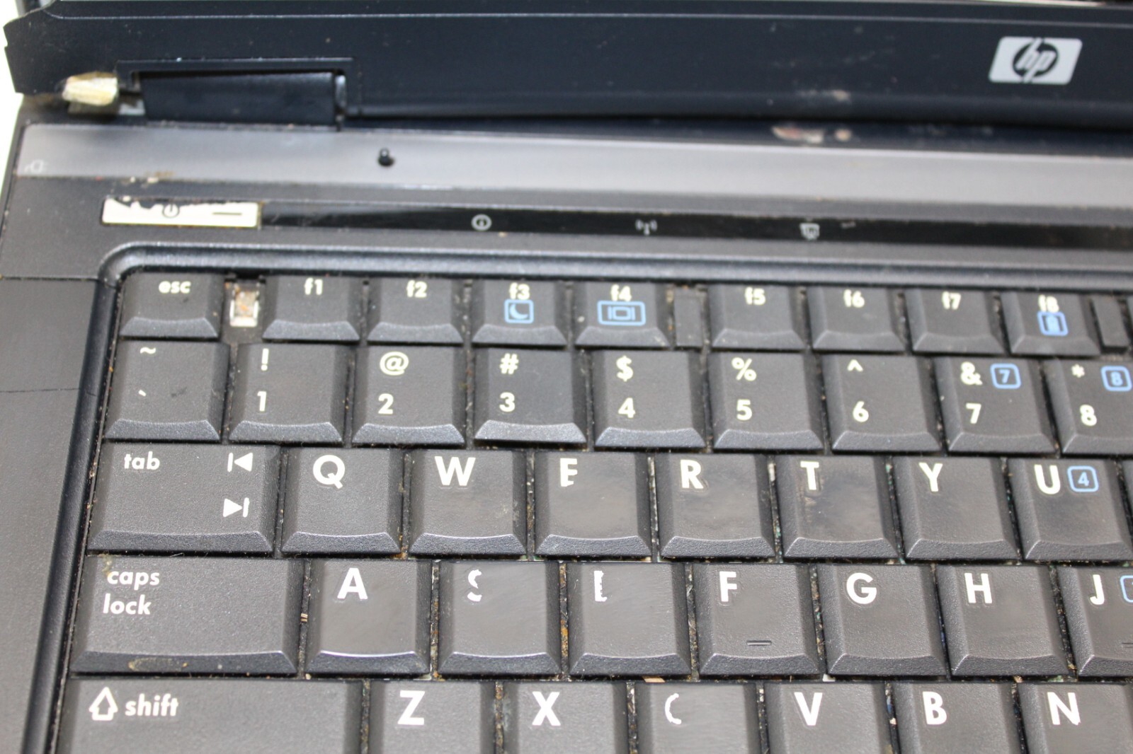 HP Compaq 6710b Laptop Intel Core 2 Duo T7100 1.5GB Ram No HDD
