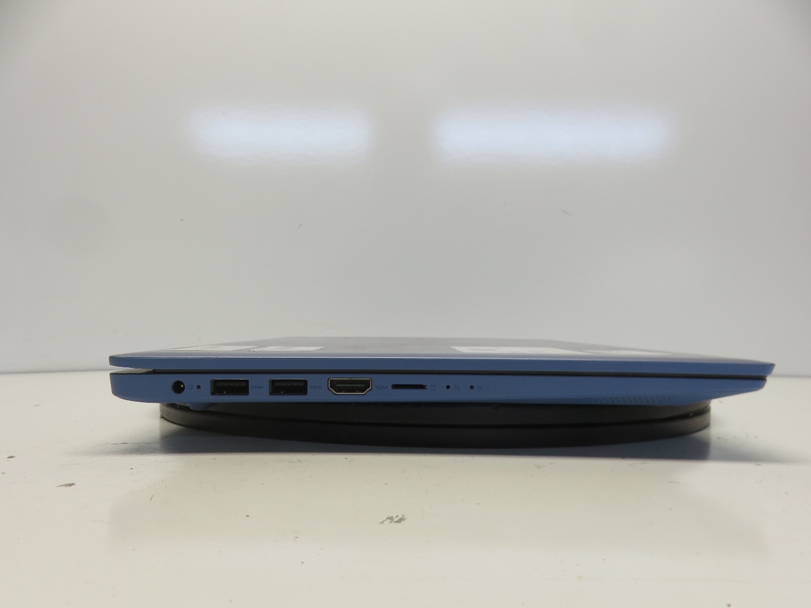 Lenovo IdeaPad 1 Intel Celeron N4020 1.1GHz 4 GB NO HDD No Batt