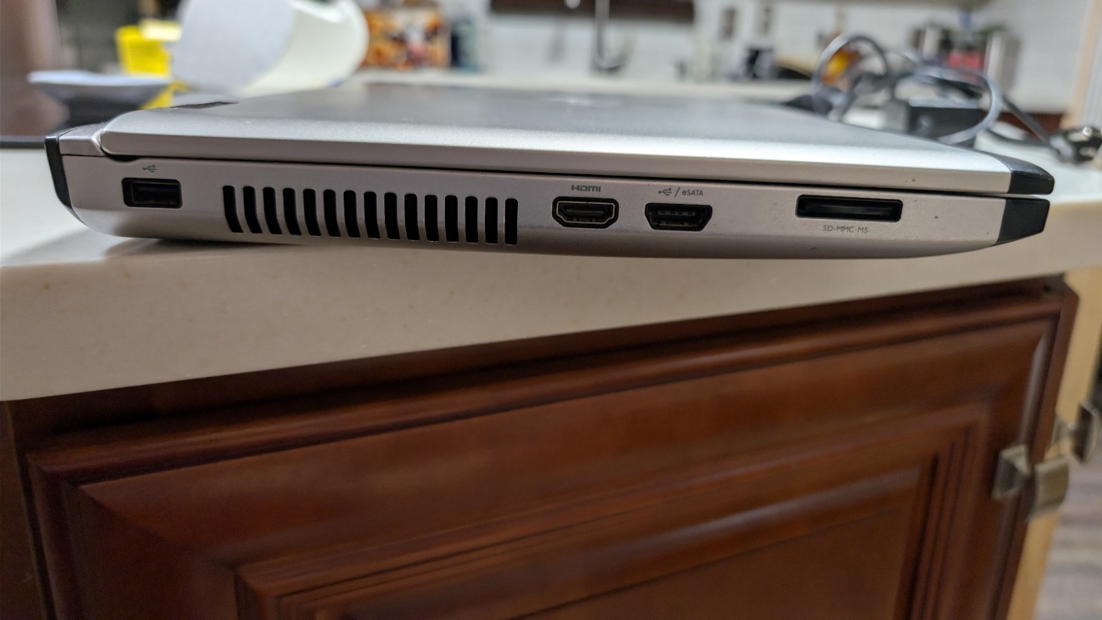 Dell Vostro 3550, I5-2450M 2.5GHz, 12GB RAM, 500GB HDD, Windows 10 Home Fast