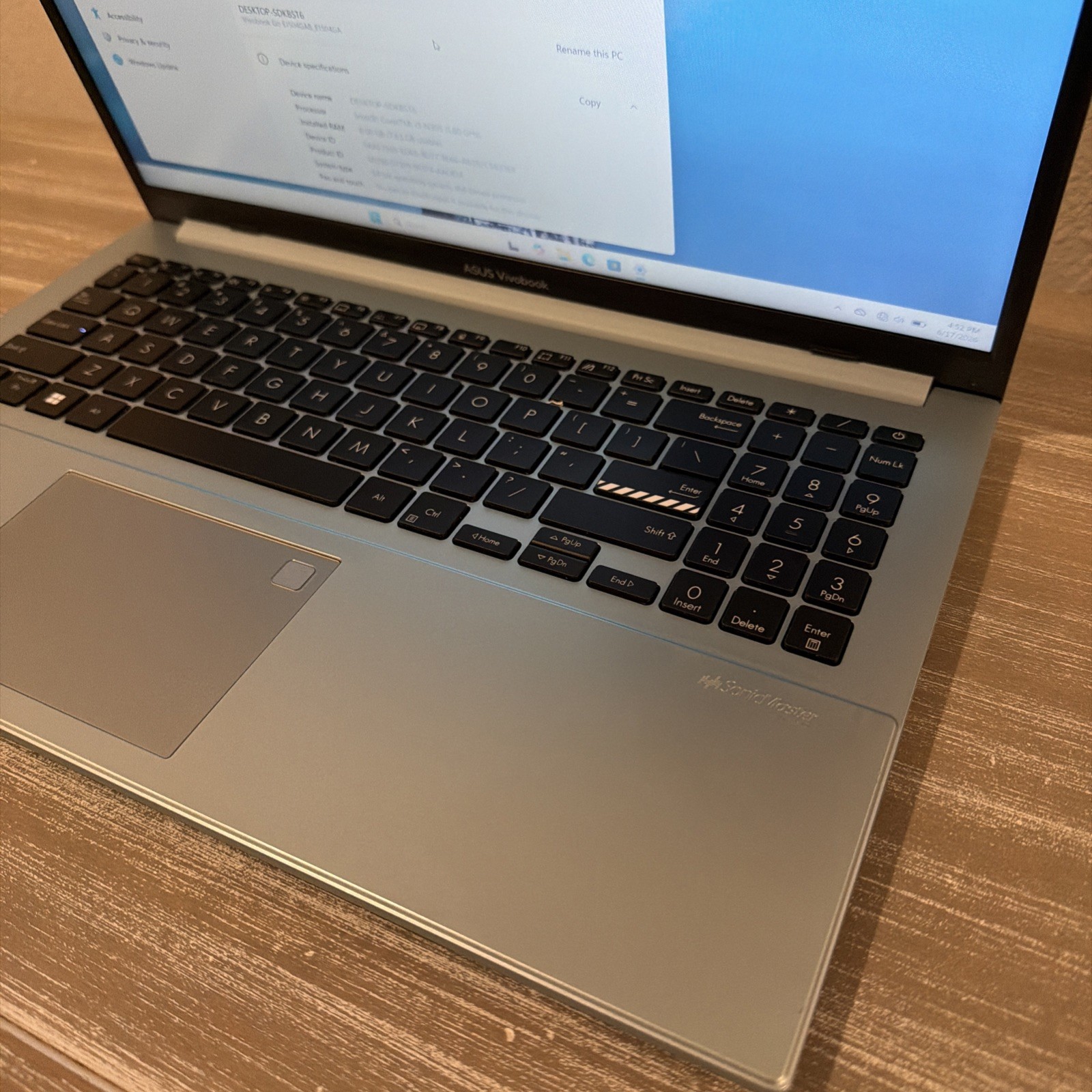 ASUS Vivobook Go 15 E1504GA i3-N305 / 8GB RAM / 256GB SSD / 15.6″ FHD Windows 11