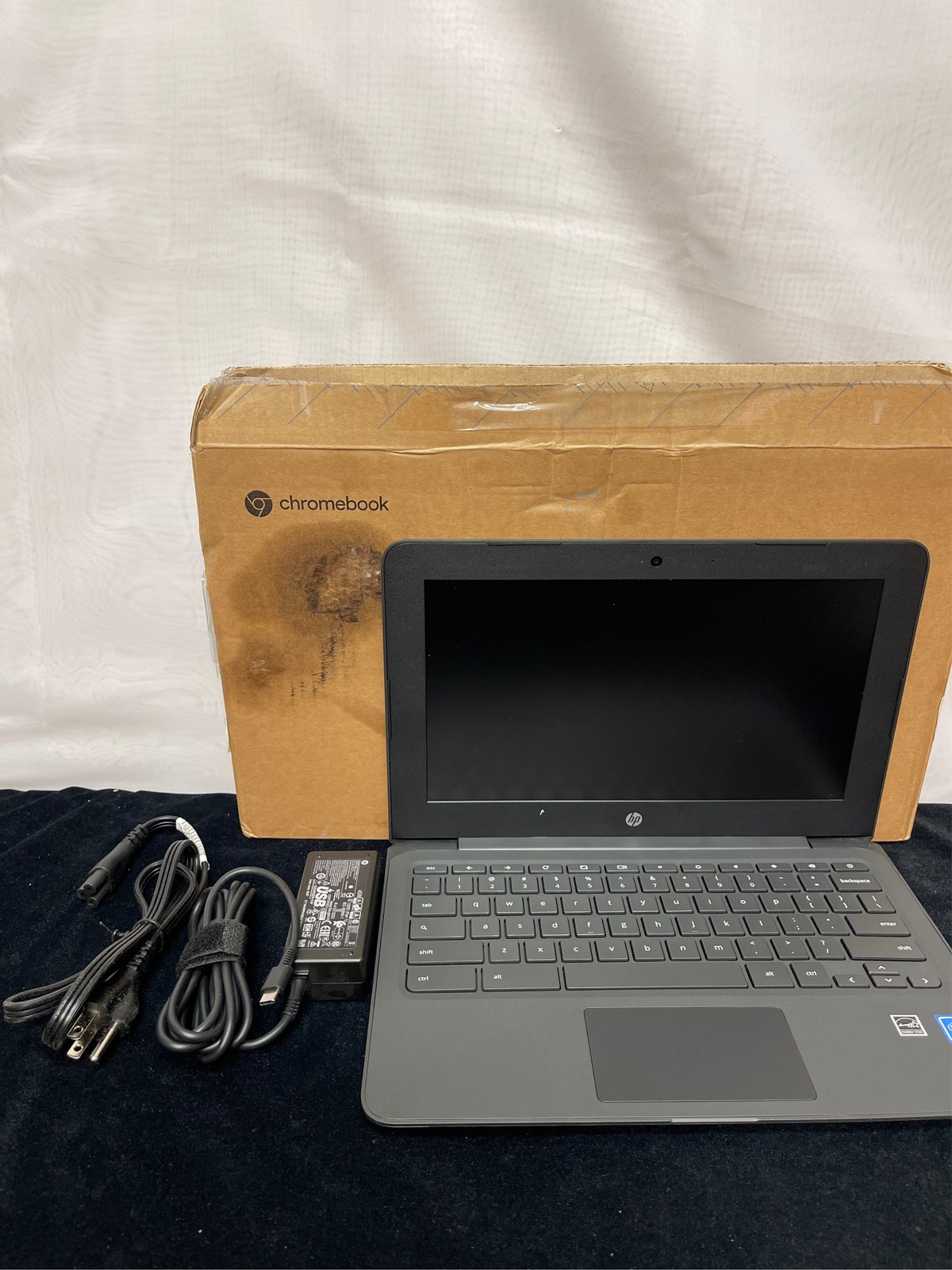 HP Flagship Chromebook, 11.6″ HD (1366 x 768) Display, Intel Celeron Processor N