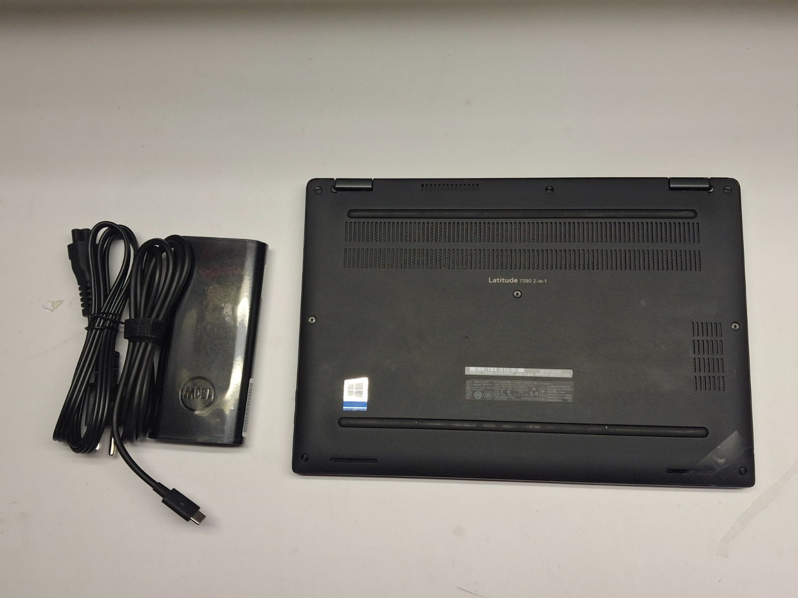 Dell Latitude 7390 2‑in‑1 Touchscreen i5‑8350U 8GB 256GB SSD Wifi Win11 Pro
