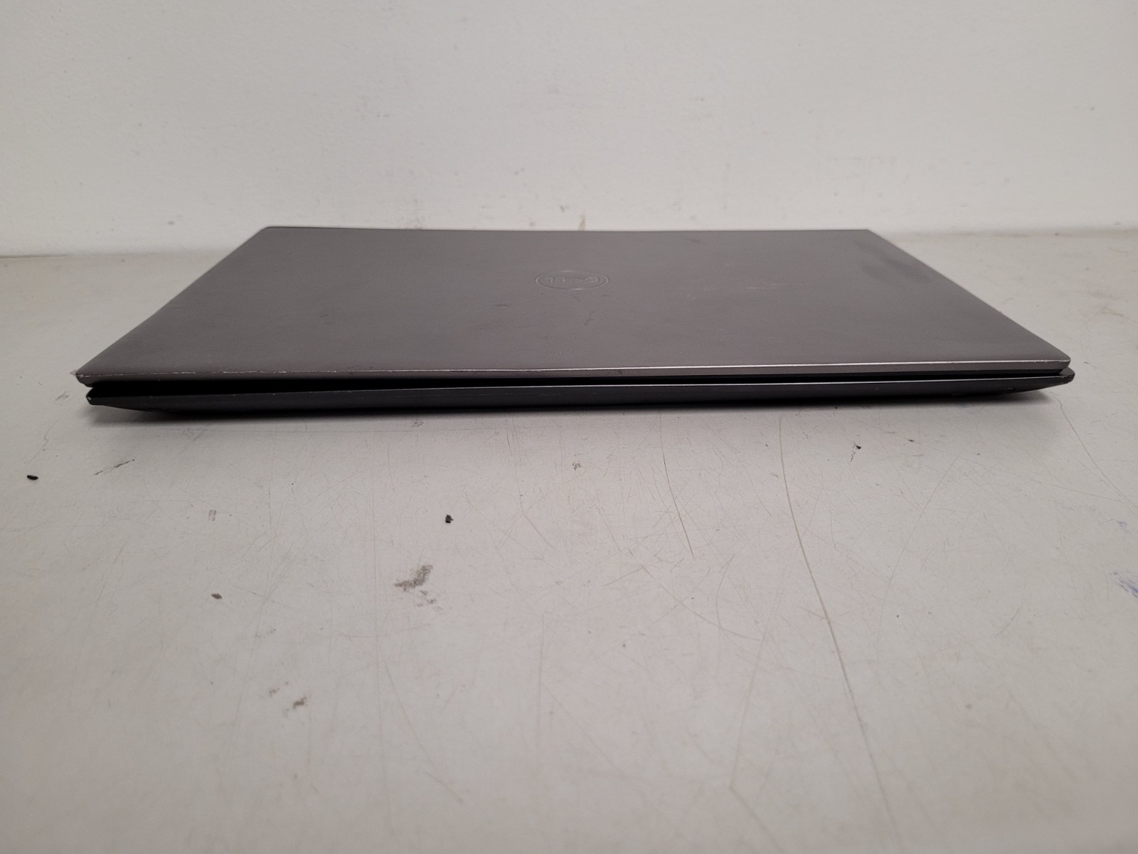 Dell vostro 5402 14″ i5-1135G7 2.4ghz 8gb ram no ssd*for parts READ 9LNVP93