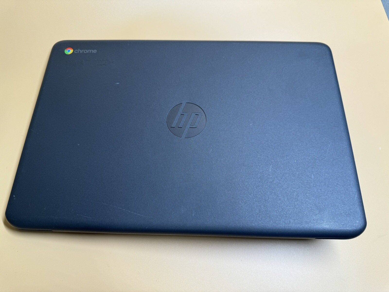 HP ChromeBook 14 G5 Intel Celeron 4GB RAM (READ AD) FOR PARTS