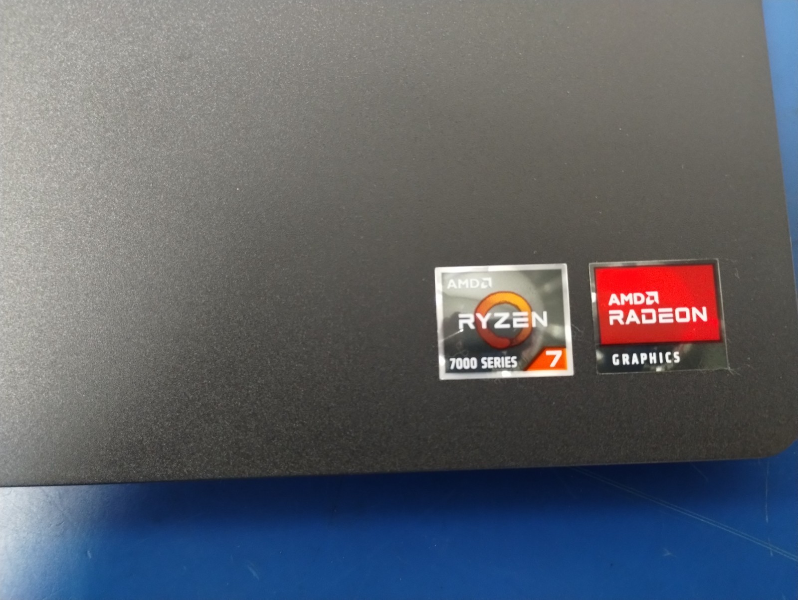DELL 15 DC15255 G8MK9, AMD Ryzen 7 7730U, 2.00 GHz, 16 GB RAM, 512 GB NVMe SSD