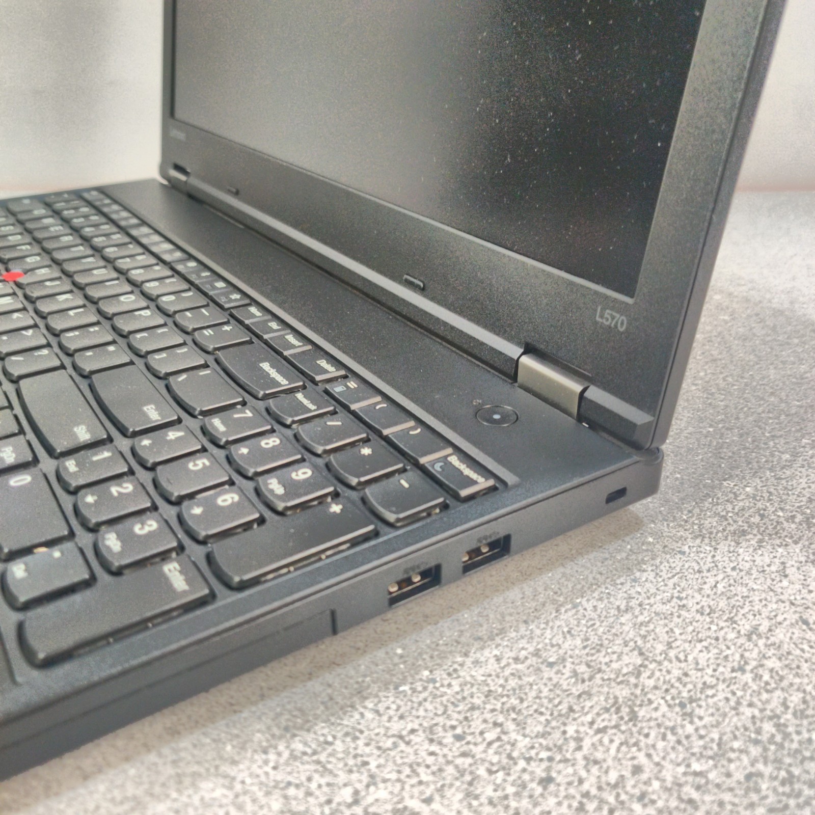 Lenovo Thinkpad L570 Intel Core i5-6200U, RAM 16GB, NO SSD/OS/AC ADAPTER, Used