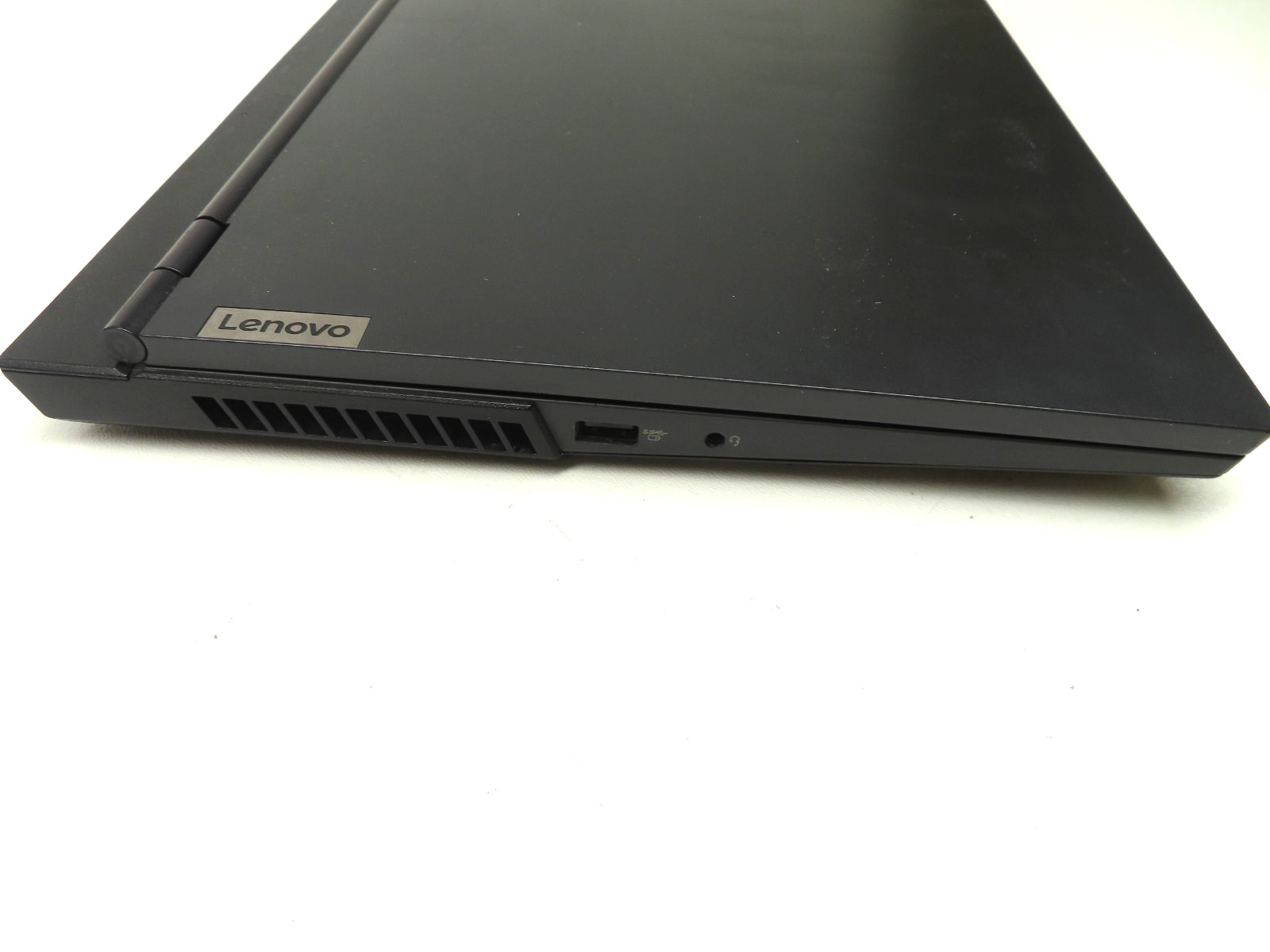 Lenovo Legion 5 15ARH05 15.6″ Ryzen 7 4800H 8GB RAM 512GB SSD GTX 1650 Ti