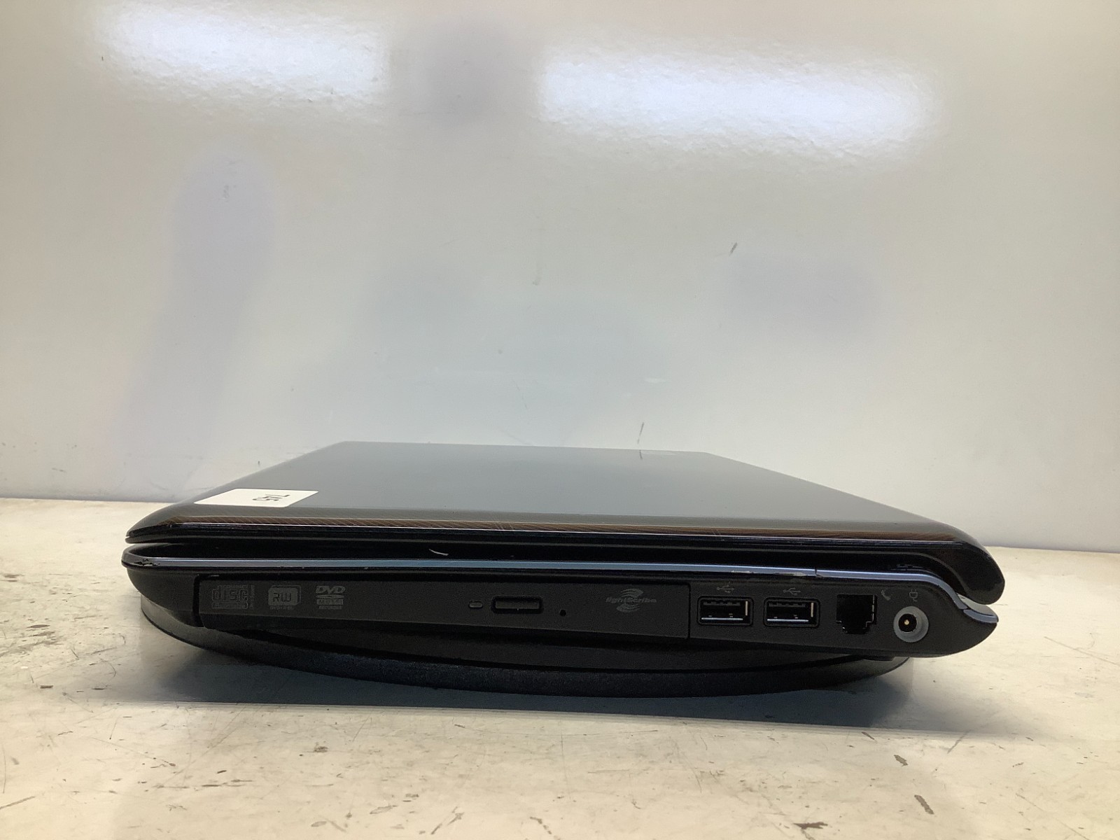 HP Pavilion DV2718US AMD Turion 64 X2 TL-62 2100MHz 3 GB NO HDD