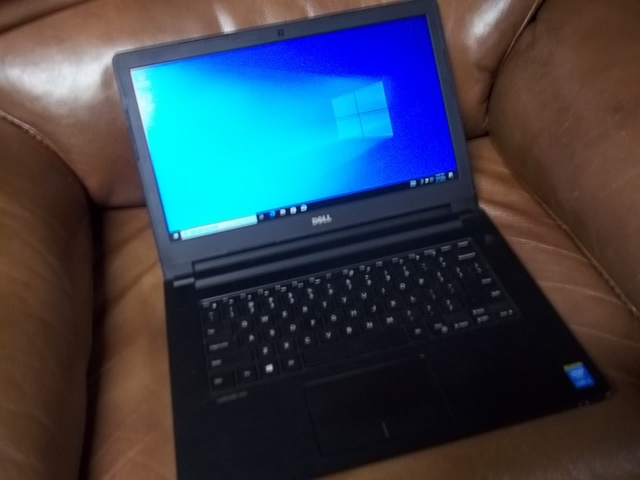 Dell Latitude 3420 14” Intel Core i5-5200u 2.20GHz 8GB RAM 500GB HDD Loc D 8