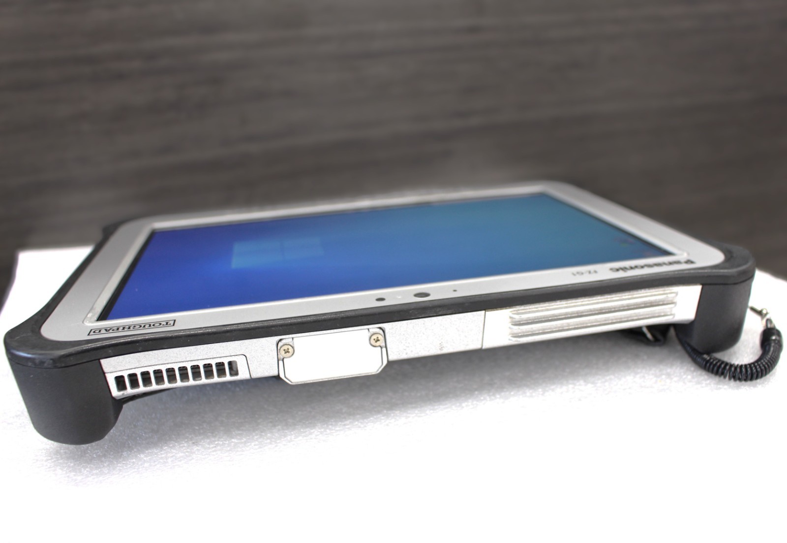 Panasonic Toughbook FZ-G1 MK4 Core I5-6300U 8GB 256GB, GPS, 4G, Standard Battery