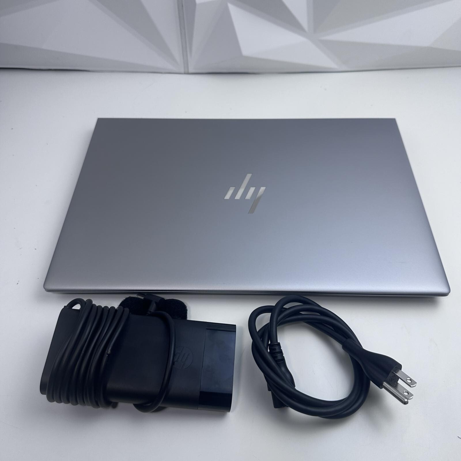 HP ZBook Studio 16 inch G10 Mobile Workstation PC, i7-13800H, 32GB, 1TB SSD