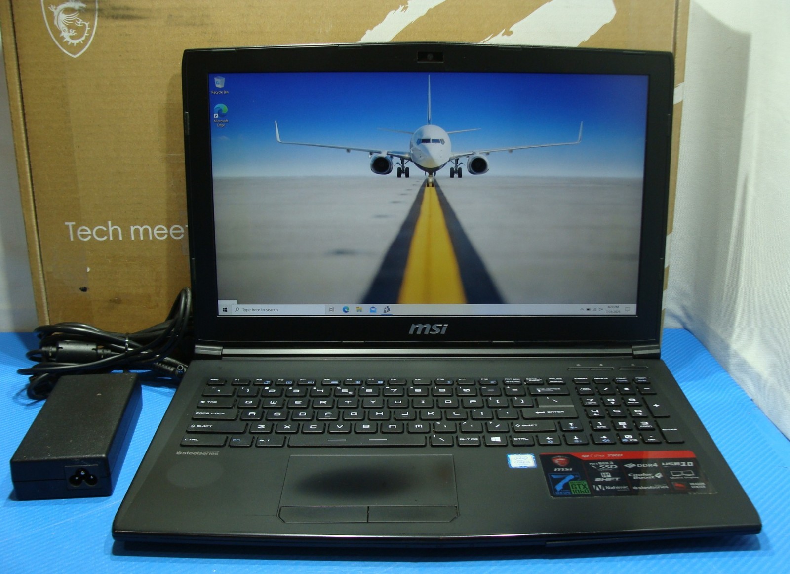 MSI GL62M 7RD 15.6” FHD core i5-7300HQ 2.5GHz 8GB 256GB GTX 1050 Battery 91%