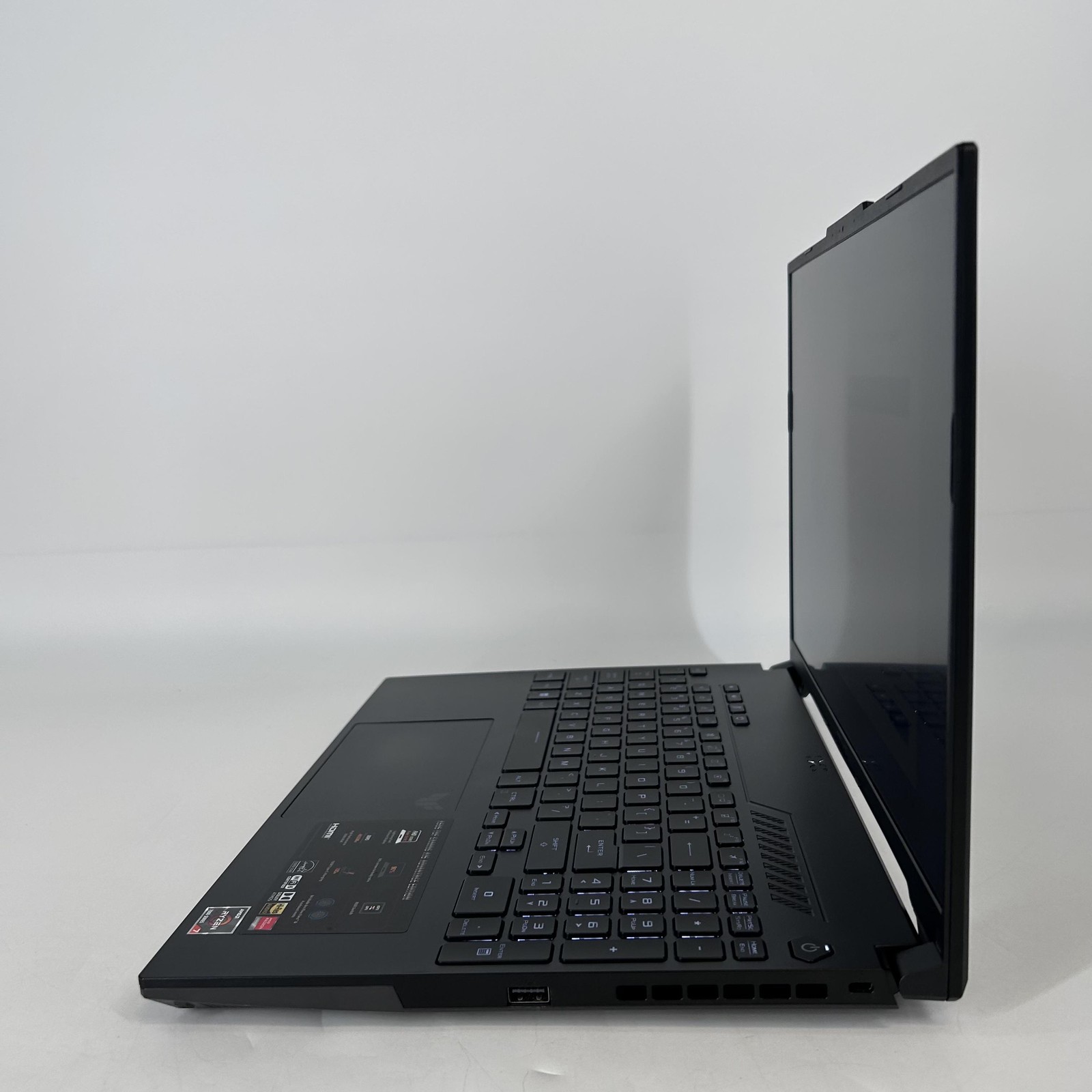 Asus TUF A16 16 165Hz FHD+ 3.2 GHz Ryzen 7 7735HS 16GB 512GB SSD AMD RX 7700S