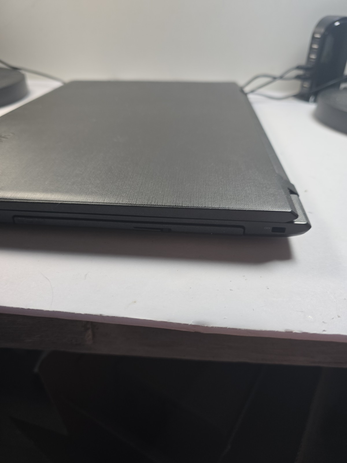 Lenovo IdeaPad 110-15ISK 80UD Windows 10 Pre-owned Tested Works Great