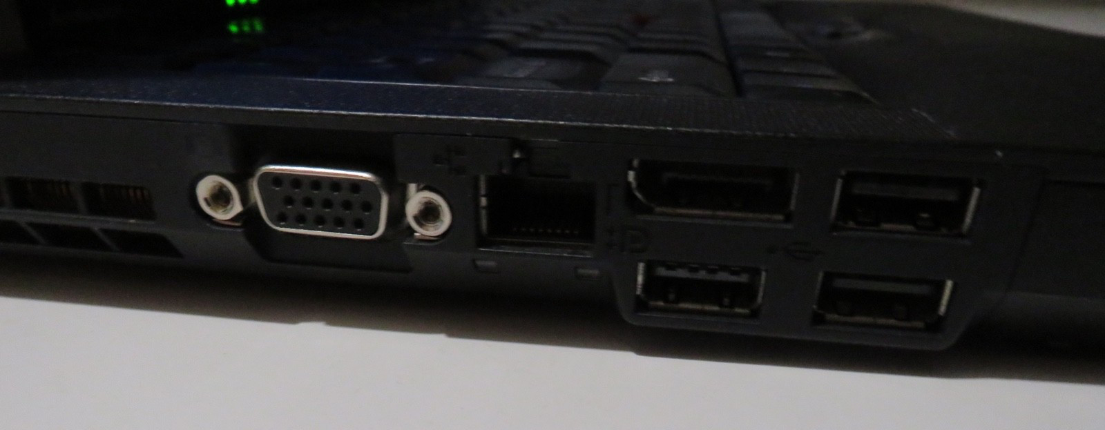 LENOVO ThinkPad T410 Intel i5- 2.4 GHz 8GB 300GB DVD