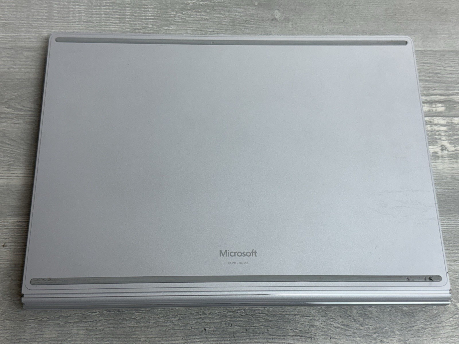 Surface Book 2 13.5″ 2017 Core i5 i7 256GB 512GB SSD – 8GB 16GB Ram – Silver