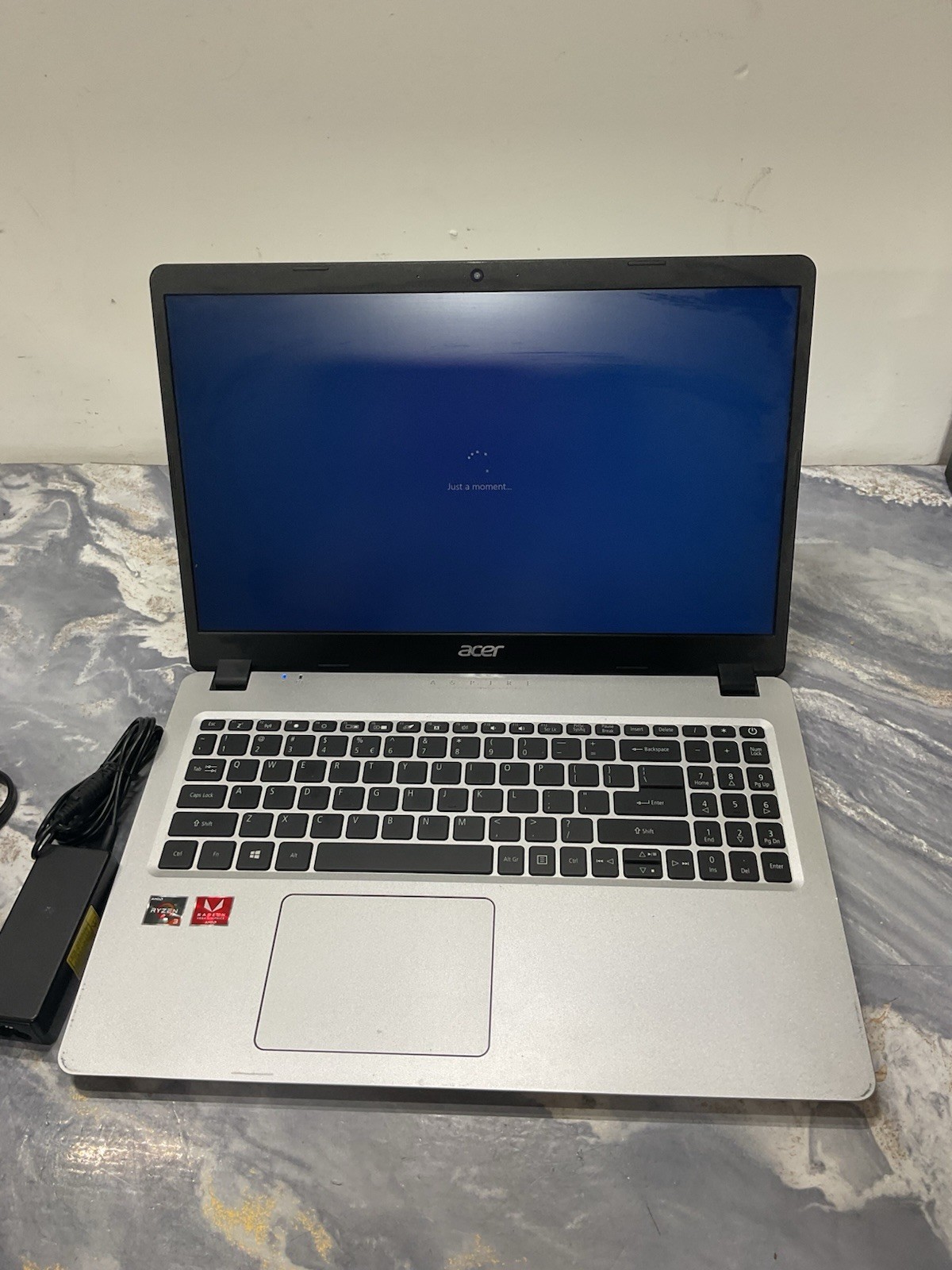 Acer Aspire 5 N19C3 15.6″ Ryzen 3 Radeon Graphics Laptop For Parts ONLY