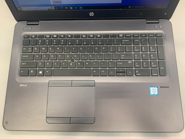 HP M6G49AV ZBook 15u G3 i7 16GB 500GB SSD + 500GB HDD 15.6″ Windows 10 Enterpris