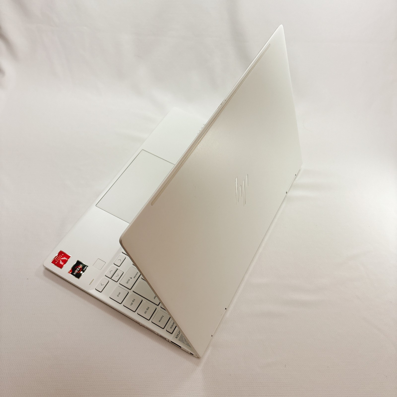 HP Envy x360 13.3″ 2in1 Ryzen 7 16GB RAM 256GB SSD White Replaced Battery 762